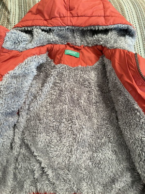 Benetton red jacket for boy, like new, size 92 cm