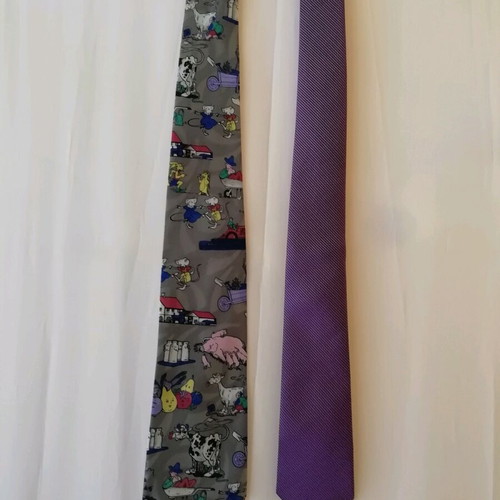 Unisex ties like new, colorful and purple, set of 2