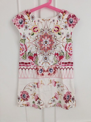 Zara dress size 116 colorful, like new, summer