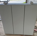 Floor cabinet in gray lacquer with decorative sandblasted glass like new