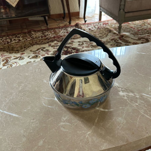 Fissler Blue Dream teapot like new