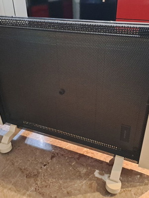 Juro-Pro Proheat Floor Heater like new, 2000W, remote control