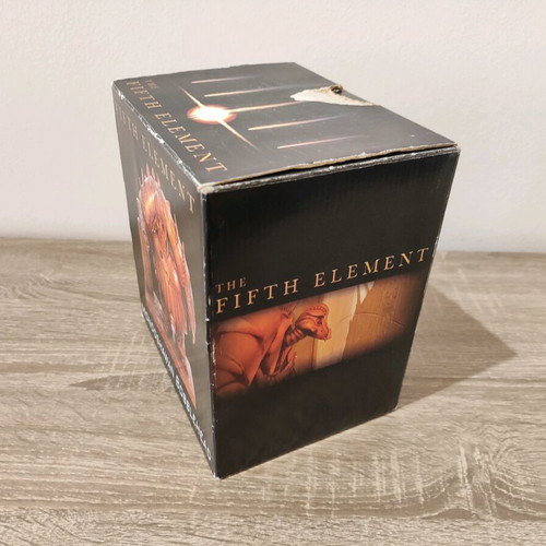 Mondoshawan Bobblehead figure used from The Fifth Element 2007