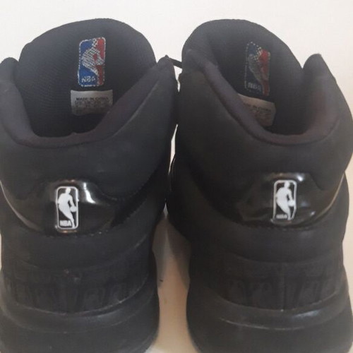 Adidas NBA ,Top ten model,size 42 2/3