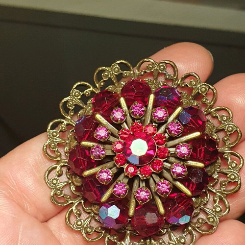 Weiss vintage 50s brooch used, authentic