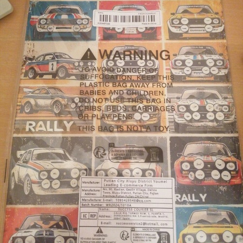 Metal wall decorative panel racing cars