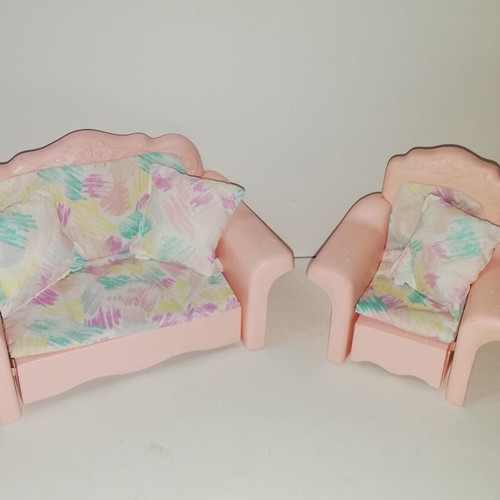 Vintage Barbie Sweet Roses pink furniture like new