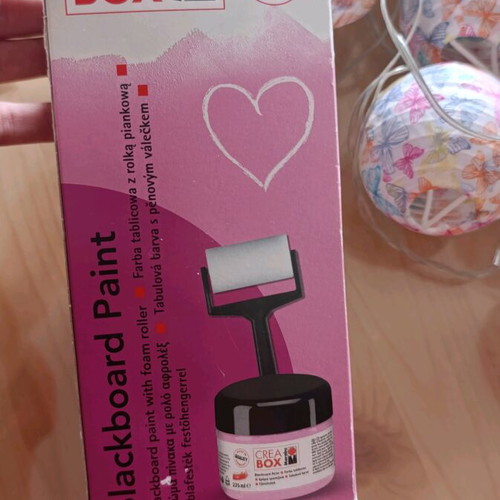 Pink blackboard paint new with foam roller 225 ml