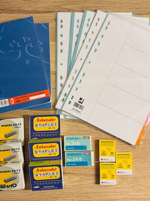 Office supply pack with dividers, delivery notes, clips & staples, new