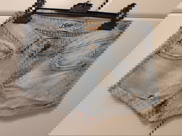 Bershka τζιν σορτσάκι xsmall/small