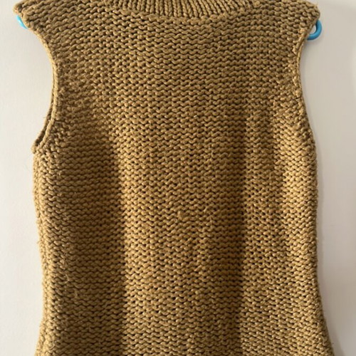 Knitted sleeveless sweater used, size M, brown and orange