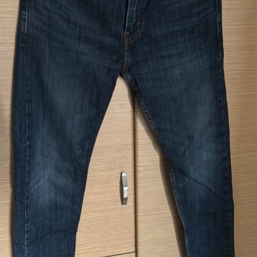 Levi's jeans 29x30, like new, blue