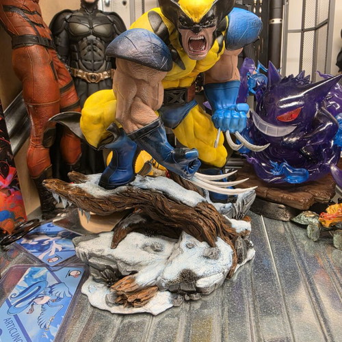 Wolverine X-Men resin figure, airbrushed