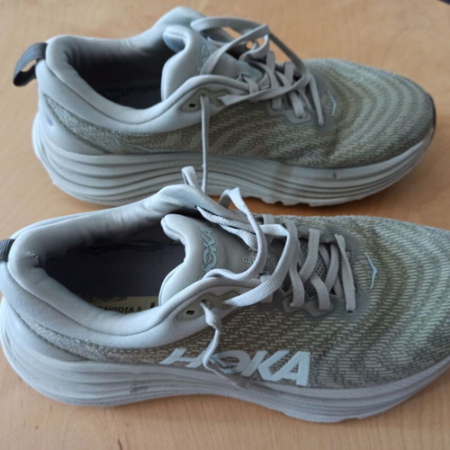 Hoka Gaviota 5 athletic shoes size 43 used
