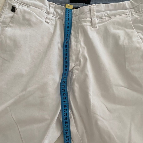 Funky Buddha chino bermuda white like new, size 28