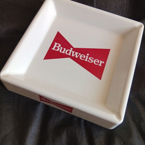 Budweiser ashtray used vintage melamine square 18x18 cm