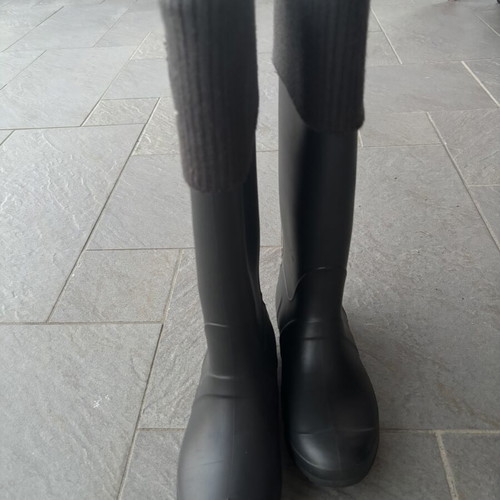 Gray rain boots like new, size 38, 45 cm height