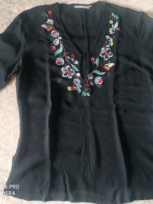 Hennes black thin blouse size L like new