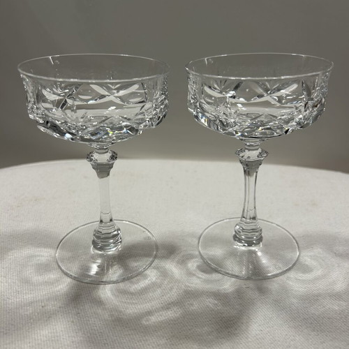 Vintage crystal coupe glasses set of 2, like new