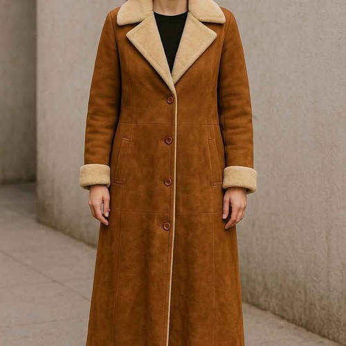 Muton coat new, very warm, size Medium, camel color