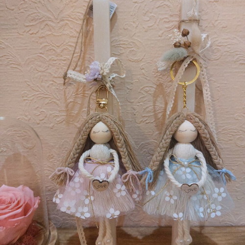 Scented candle with handmade macrame doll keychain new