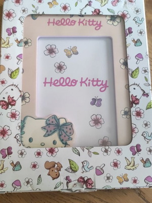 Hello Kitty wooden photo frame pink, new