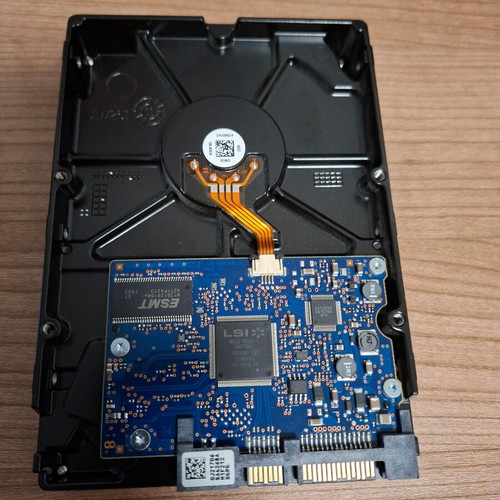 Hitachi HDS721050CLA660 500GB 7200RPM hard drive used