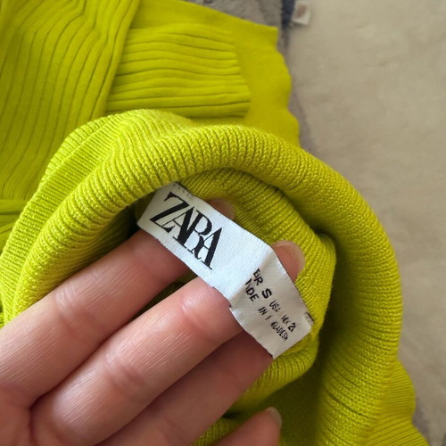 Zara fitted lime turtleneck sweater used