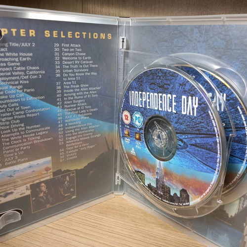 Independence Day DVD like new with English subtitles, special edition