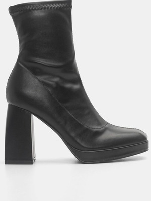 Luigi women's ankle boots with high heels like new, size 38, black
