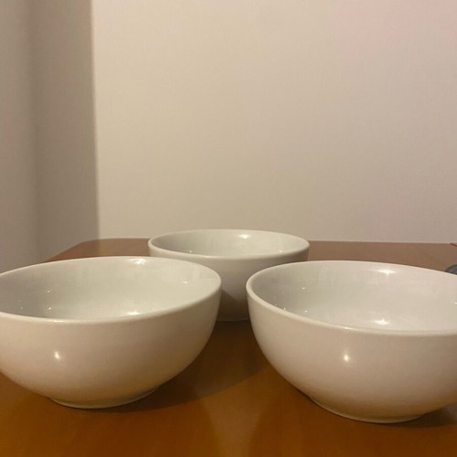Serving bowls used, set of 3, white