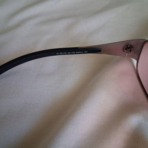 Ray Ban kids sunglasses like new, pink