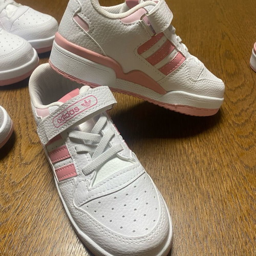 Adidas kids sneakers new, sporty, size 32, white