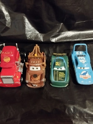 Mattel Pixar Cars 1.55 μεταχειρισμένα, σετ 21 συλλεκτικά αυτοκινητάκια