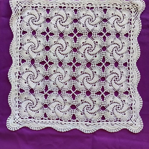 Handmade square lace embroideries set of 5, like new