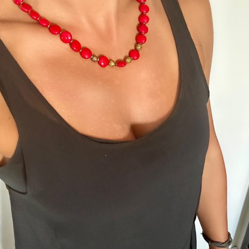 Handmade necklace with gold hematite and coral new