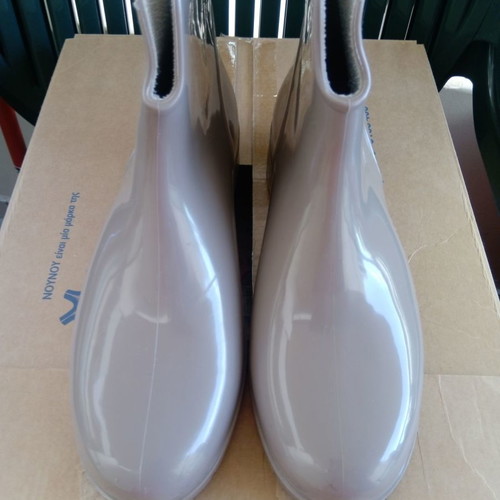 Ecru galotses boots used, size 39, ankle rain boots