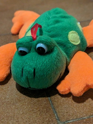 Emirates Airlines plush frog new