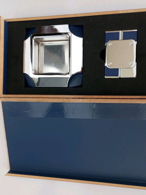 Luxury New Office Set / Smoker Lighter Ashtray