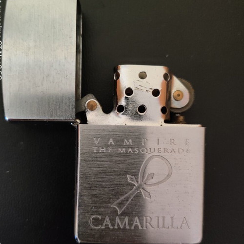 Vampire The Masquerade Zippo Lighter Camarilla like new
