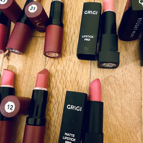 Golden Rose, Grigi and Barbara Bort lipsticks, set of 17