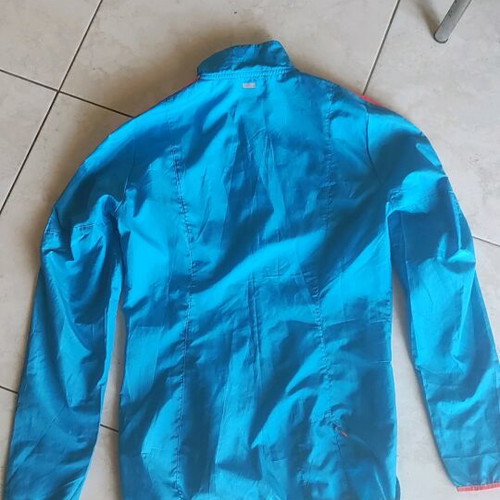 Adidas windbreaker like new, blue