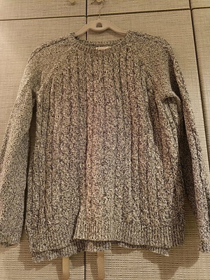 Stradivarius sweater with braid pattern gray like new, size S