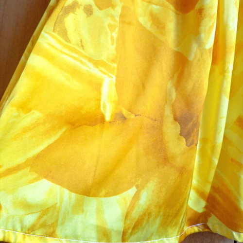 Summer dress with yellow floral design and lining, like new