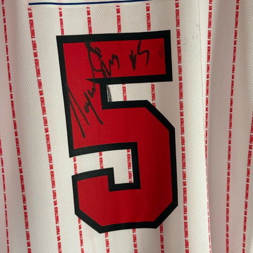 Olympiacos Larentzakis jersey new with signature