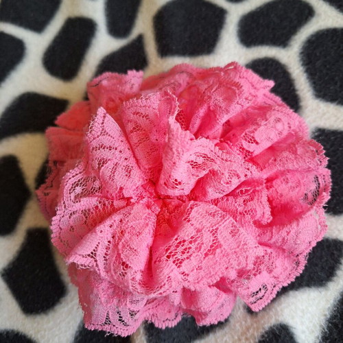 Fuchsia hat with lace like new for newborn baby
