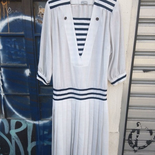 Vintage women's dress used, white, sizes M/L