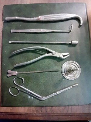 Medical tools used, prewar set of 7 pieces