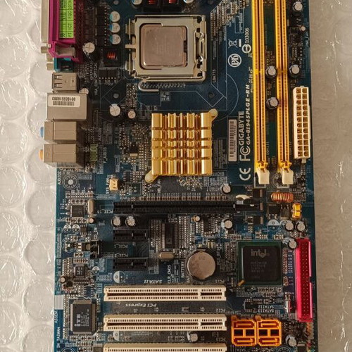 Gigabyte GA-8I945PLGE-RH motherboard with Intel Pentium 805 CPU like new