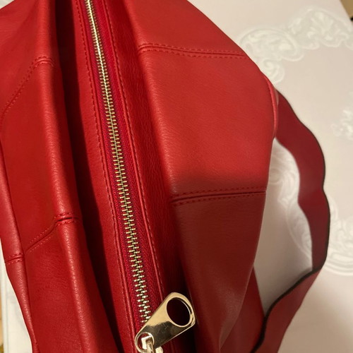 Red polyurethane crossbody bag used Divarese